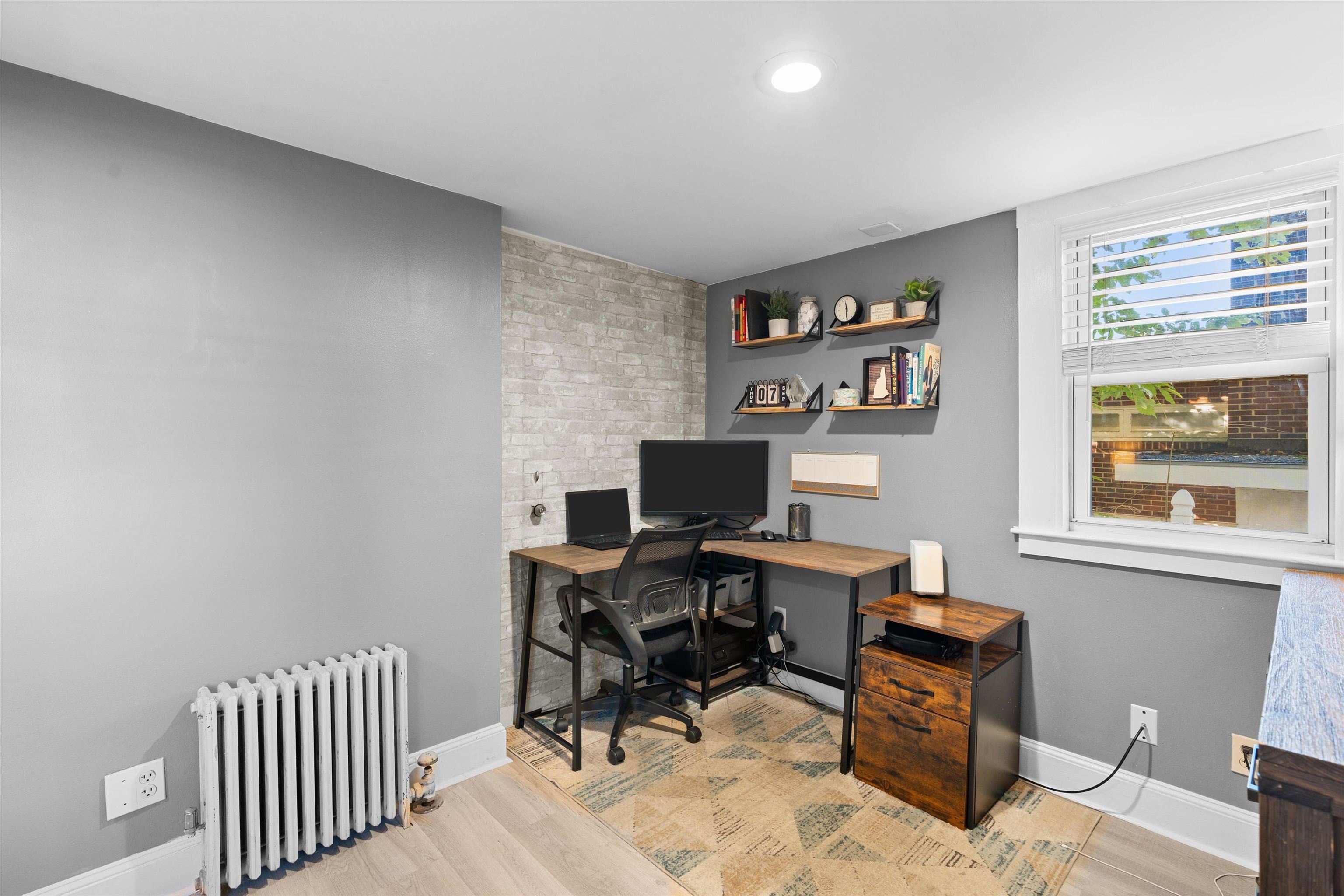454 Hanover Street Manchester, NH 03104 - Photo 21 of 46 Gallery Image 21