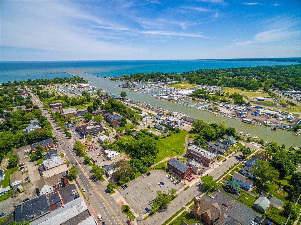 540 Augustine Street Rochester, NY 14613 - Photo 47 of 49 NEARBY LAKE ONTARIO & GENESEE RIVER