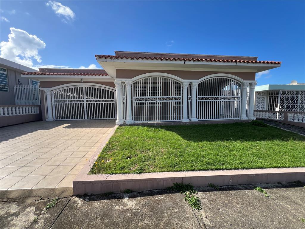 9 L-2 Extension Bayamon, PR 00959 - Photo 1 of 1 Gallery Image 1
