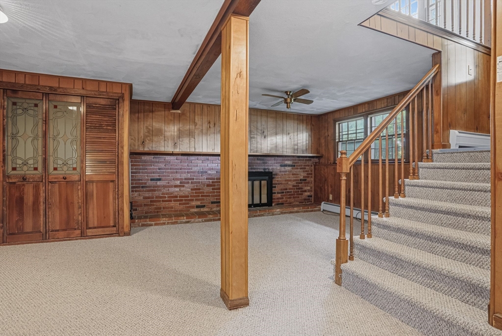 44 Tomlinson Road Attleboro, MA 02703 - Photo 24 of 35