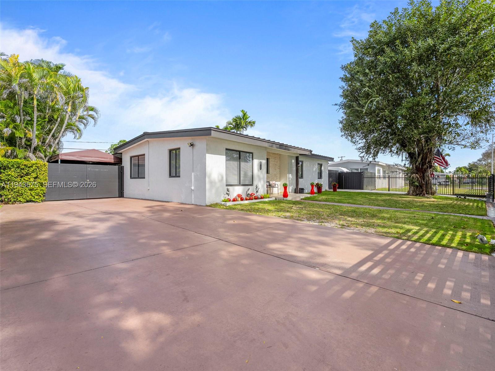 11415 Southwest 56th Street Miami, FL 33165 - Photo 15 of 70