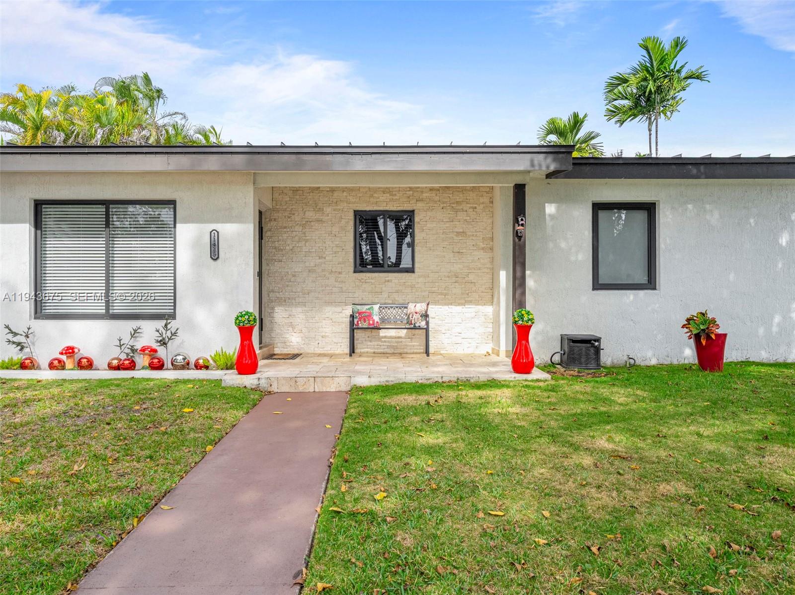 11415 Southwest 56th Street Miami, FL 33165 - Photo 16 of 70