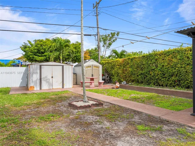 $1,000,000 | 11415 Southwest 56th Street, Miami, FL 33165