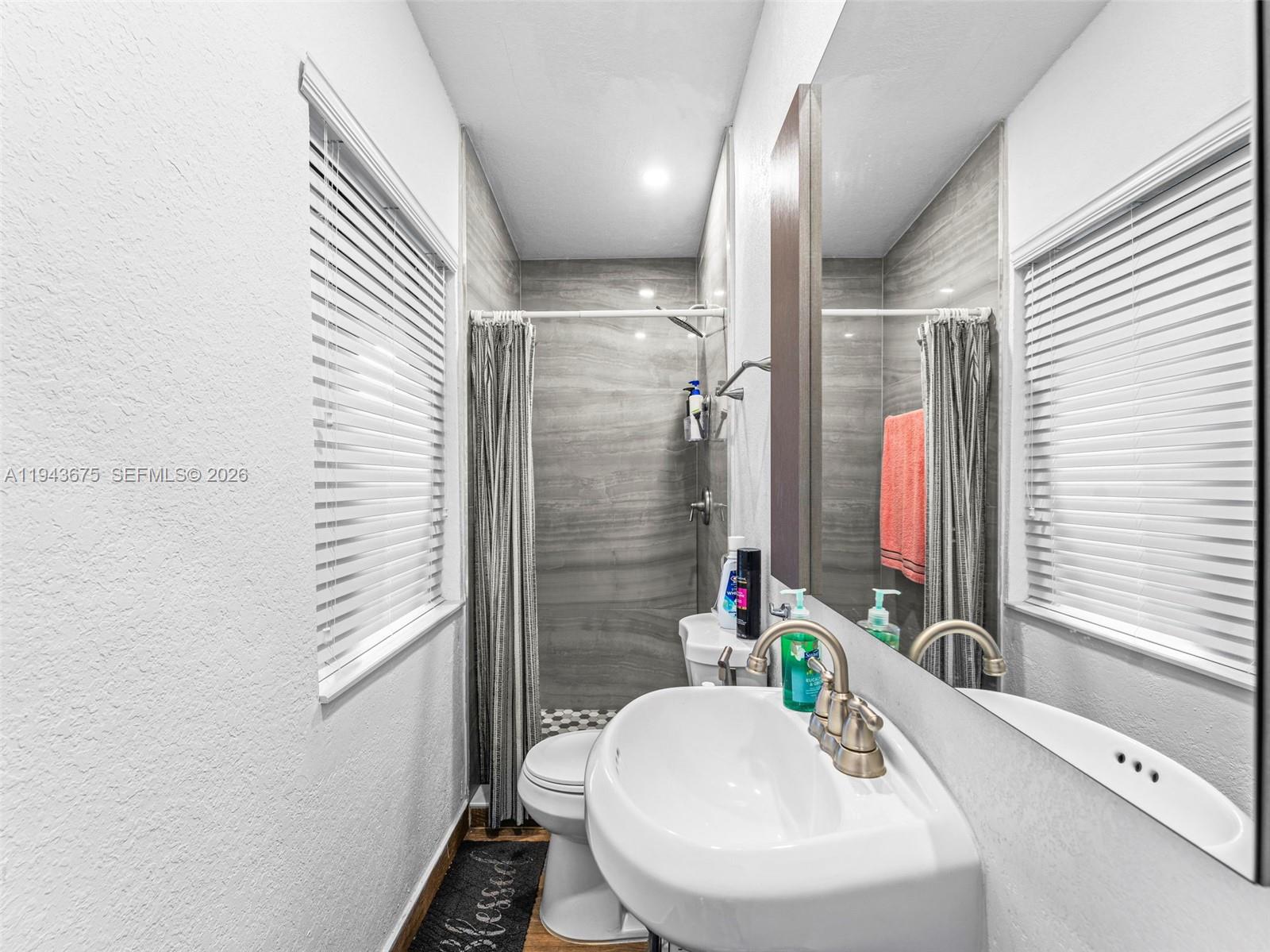 11415 Southwest 56th Street Miami, FL 33165 - Photo 7 of 70