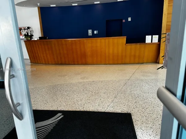 $3,400 | 601 Northeast 36th Street, Unit 1808, Miami, FL 33137