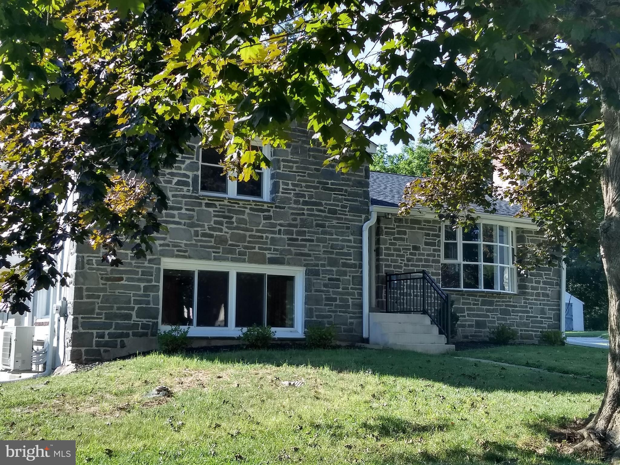 114 Chester Road Devon, PA 19333 - Photo 4 of 49
