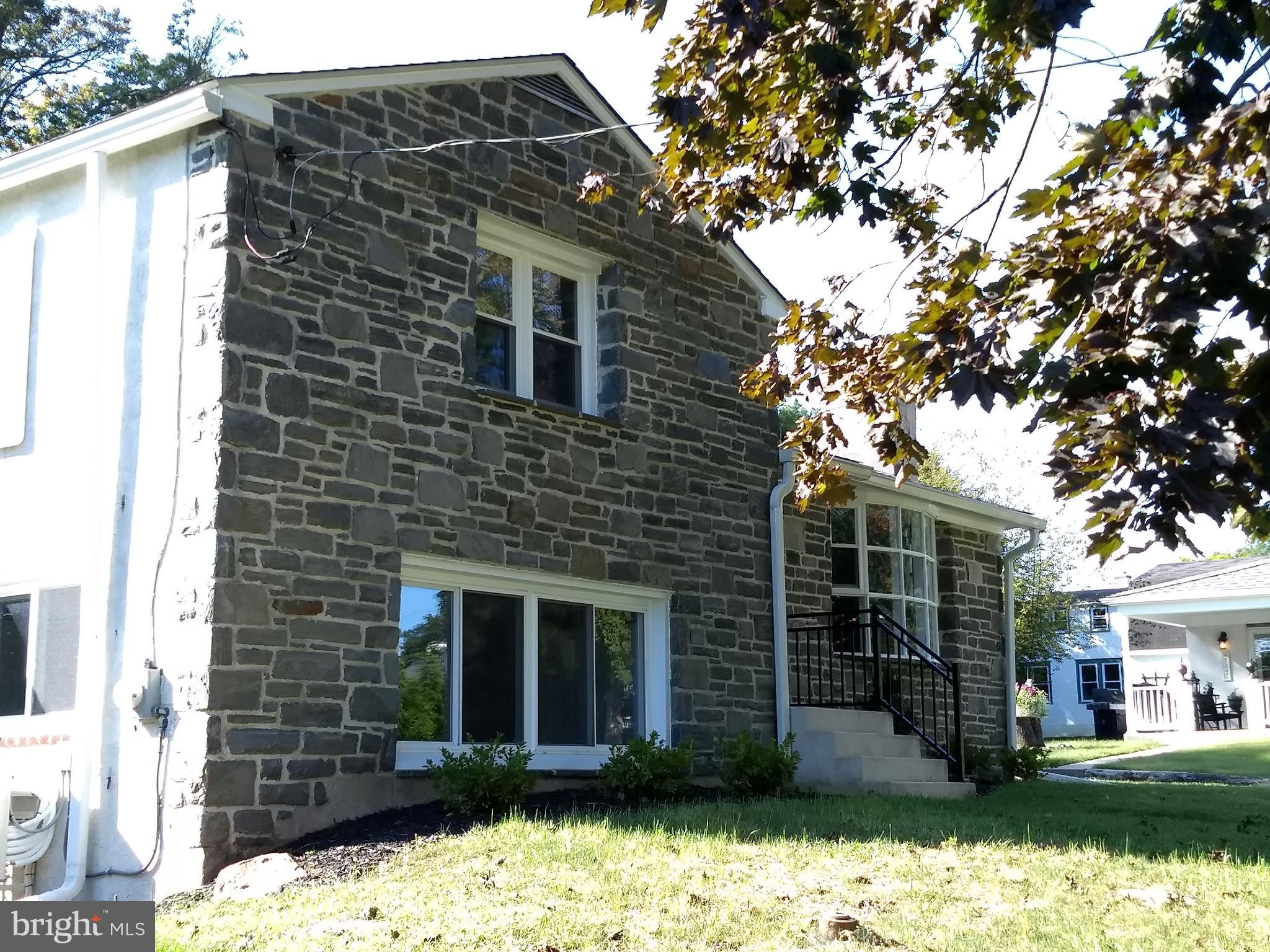 114 Chester Road Devon, PA 19333 - Photo 5 of 49