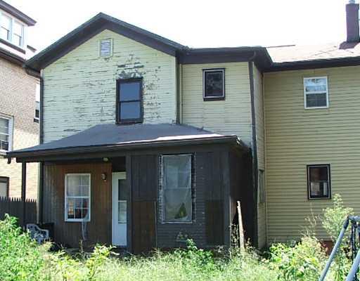 420 Jackson Street Rochester, PA 15074 - Photo 2 of 9 Exterior Back.