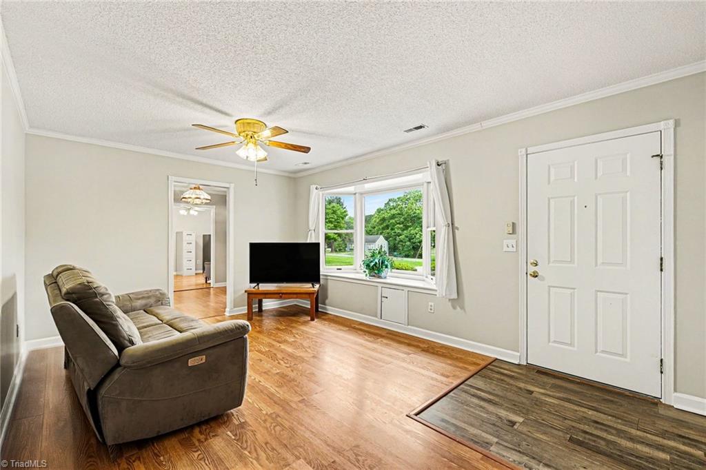 Entryway/Living Room