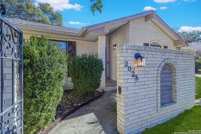 $2,700 | 2023 Riva Ridge Street, San Antonio, TX 78248