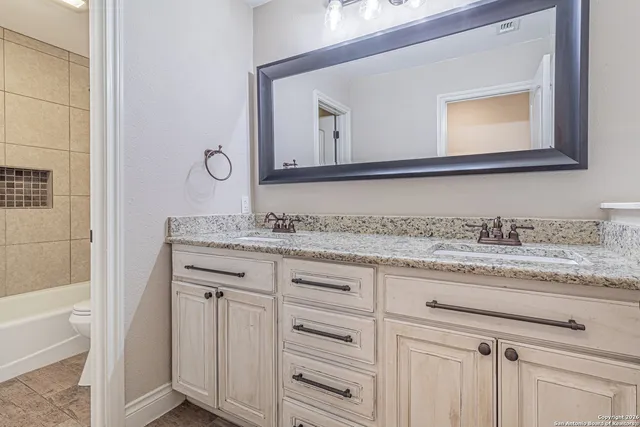 $2,700 | 2023 Riva Ridge Street, San Antonio, TX 78248