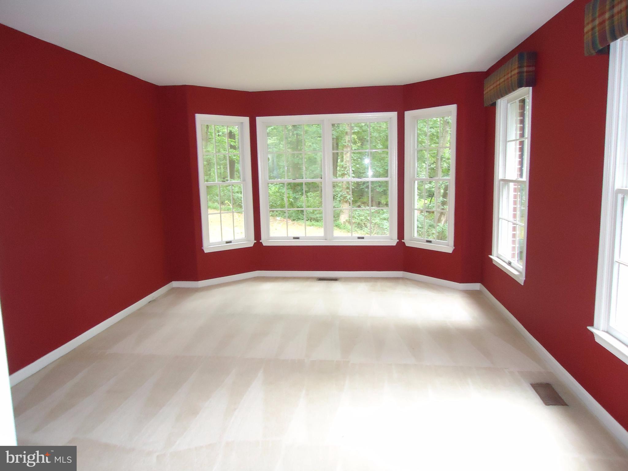 7495 Morgan Road Woodbine, MD 21797 - Photo 8 of 16 Living Room