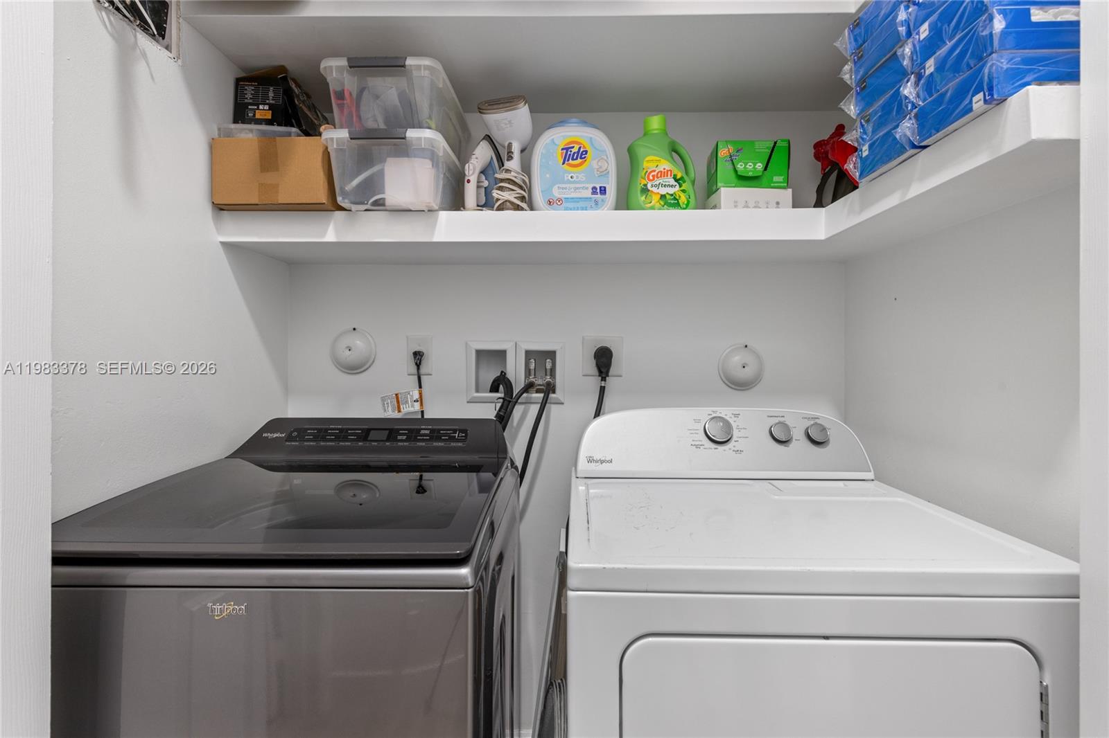 9094 Southwest 36th Street Miramar, FL 33025 - Photo 21 of 50 a utility room with dryer and washer