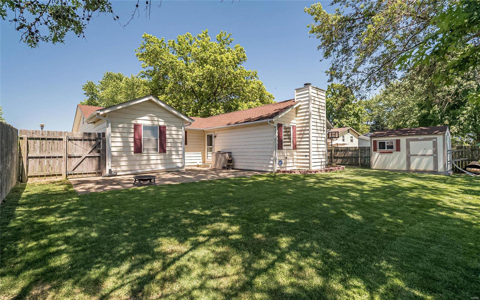 58 Country Hill Road St. Peters, MO 63376 - Photo 19 of 21