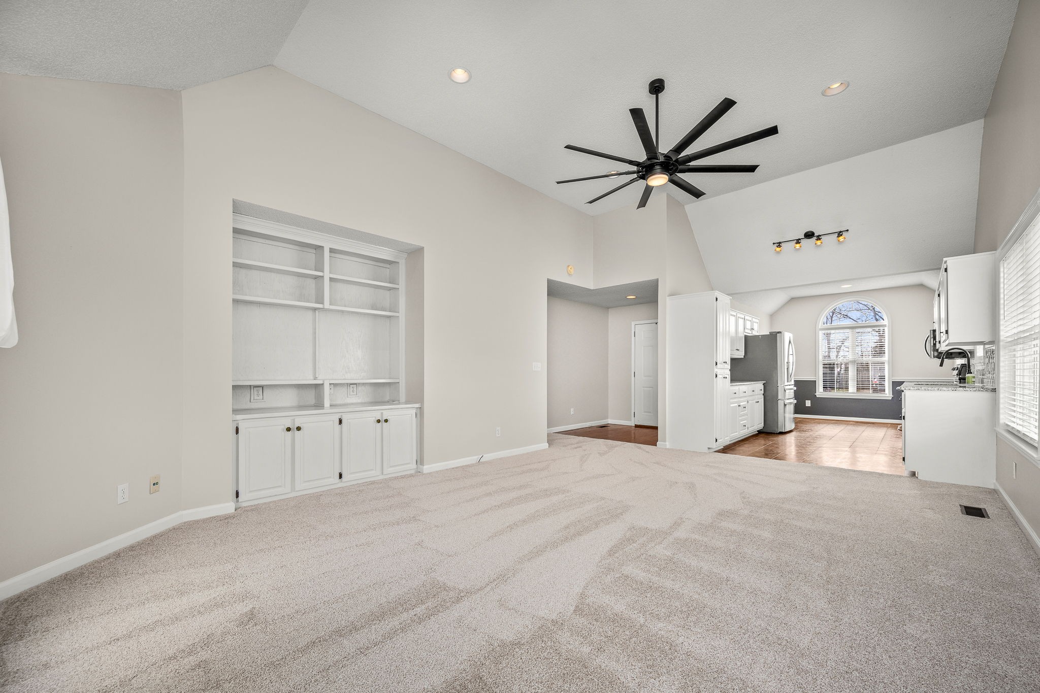 108 Blue Ridge Avenue Tullahoma, TN 37388 - Photo 7 of 40