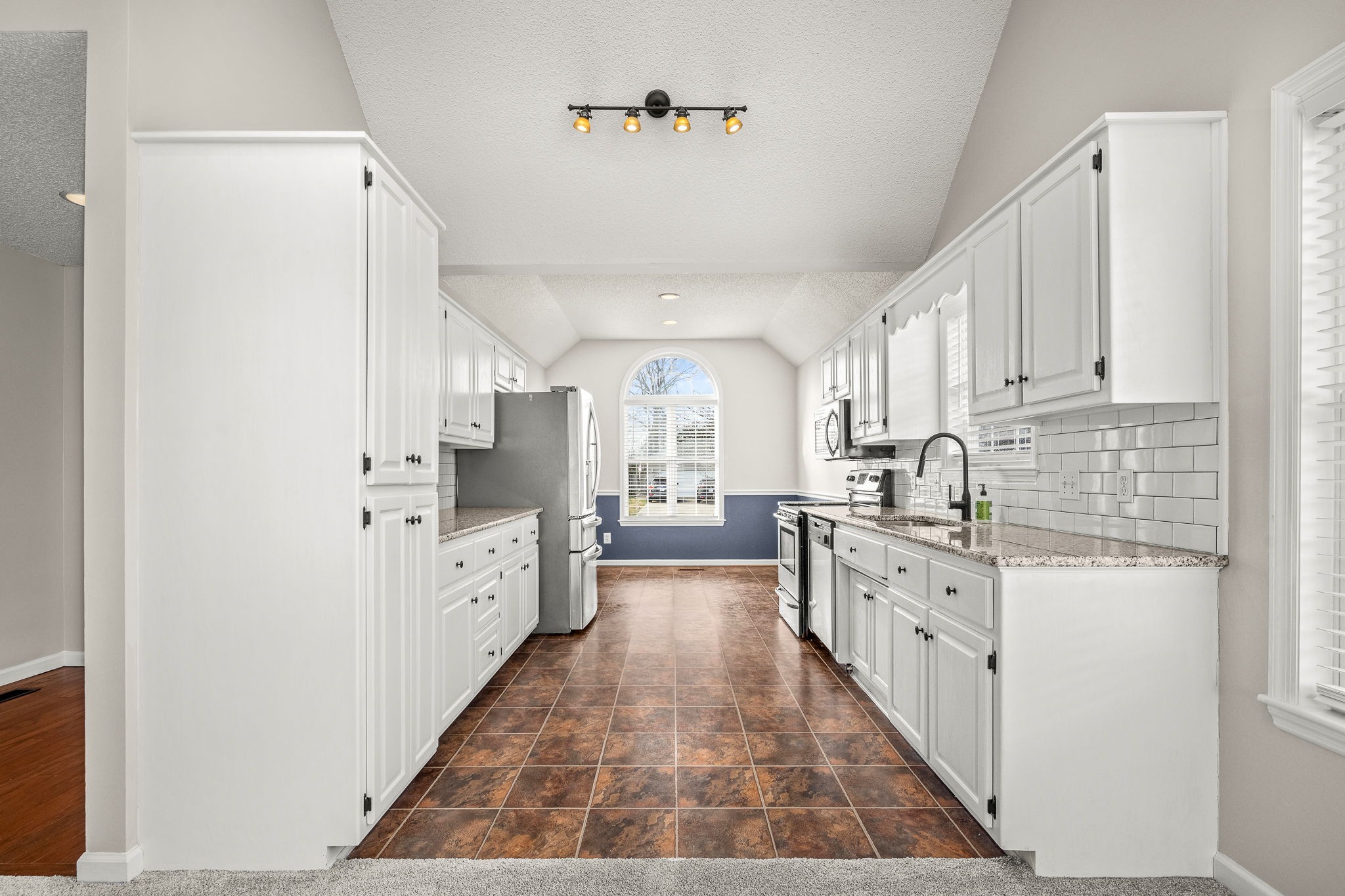 108 Blue Ridge Avenue Tullahoma, TN 37388 - Photo 9 of 40