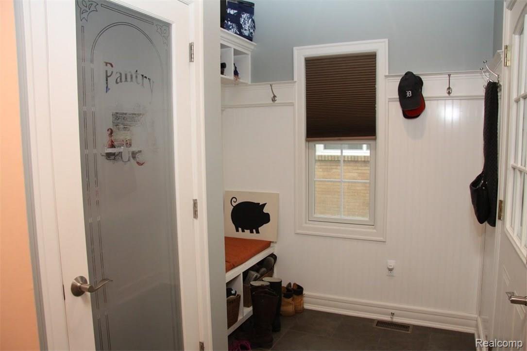 1331 Oak Street Rochester, MI 48307 - Photo 17 of 39 mud.jpg