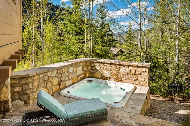 a view of a chair in the patio