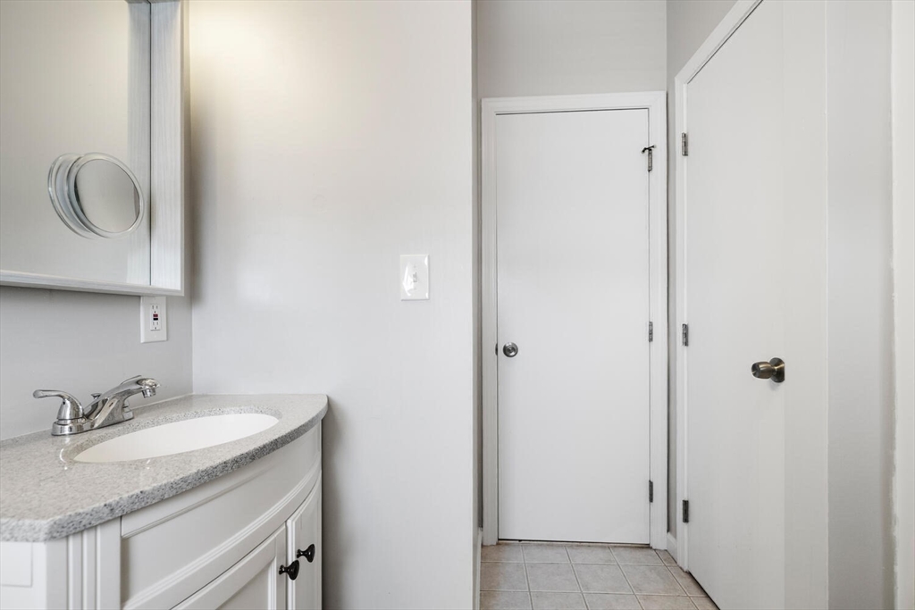 162 Willow Road, Unit 11 Nahant, MA 01908 - Photo 14 of 20