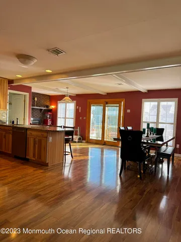 $3,800 | 331 Stephan Avenue, Toms River, NJ 08753