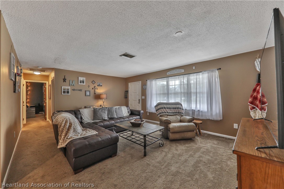 3615 Lakewood Road Sebring, FL 33875 - Photo 15 of 22 Gallery Image 15