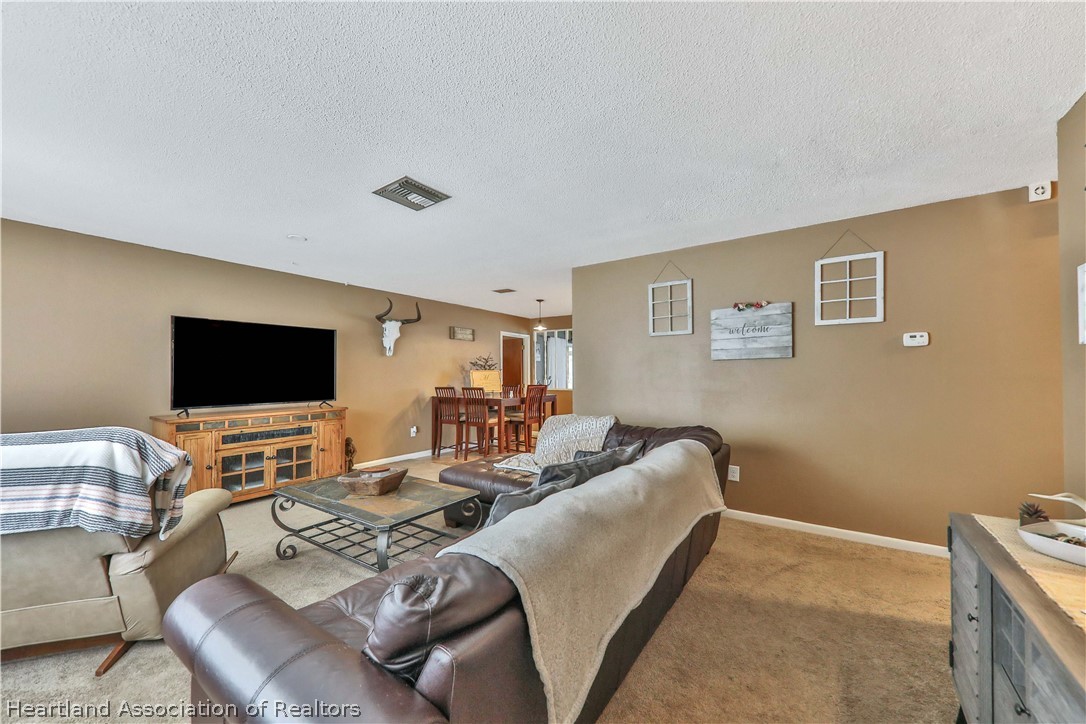 3615 Lakewood Road Sebring, FL 33875 - Photo 16 of 22 Gallery Image 16