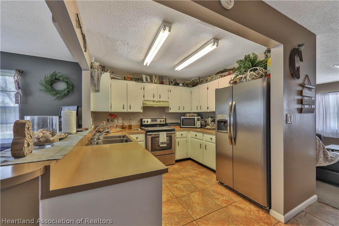 3615 Lakewood Road Sebring, FL 33875 - Photo 4 of 22 Gallery Image 4