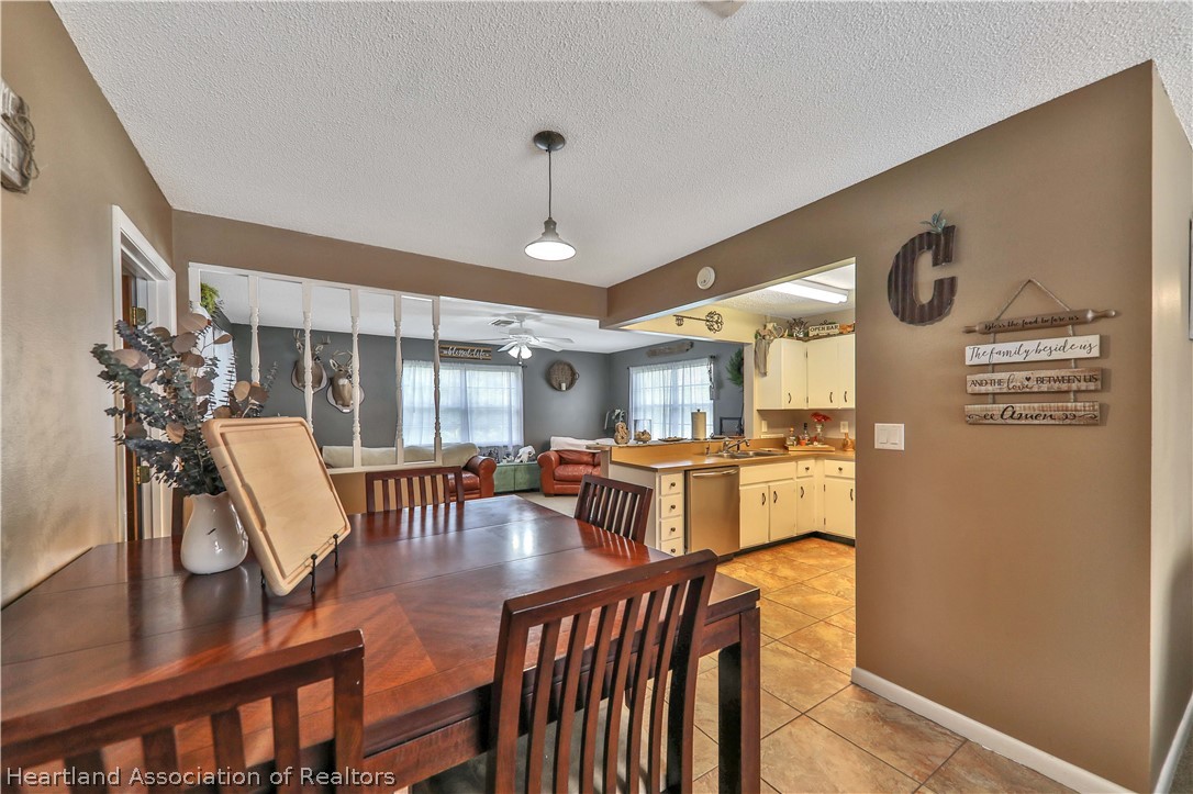 3615 Lakewood Road Sebring, FL 33875 - Photo 6 of 22 Gallery Image 6