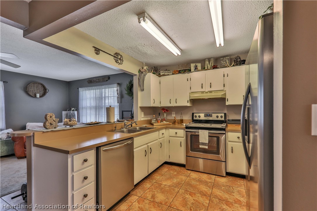 3615 Lakewood Road Sebring, FL 33875 - Photo 7 of 22 Gallery Image 7