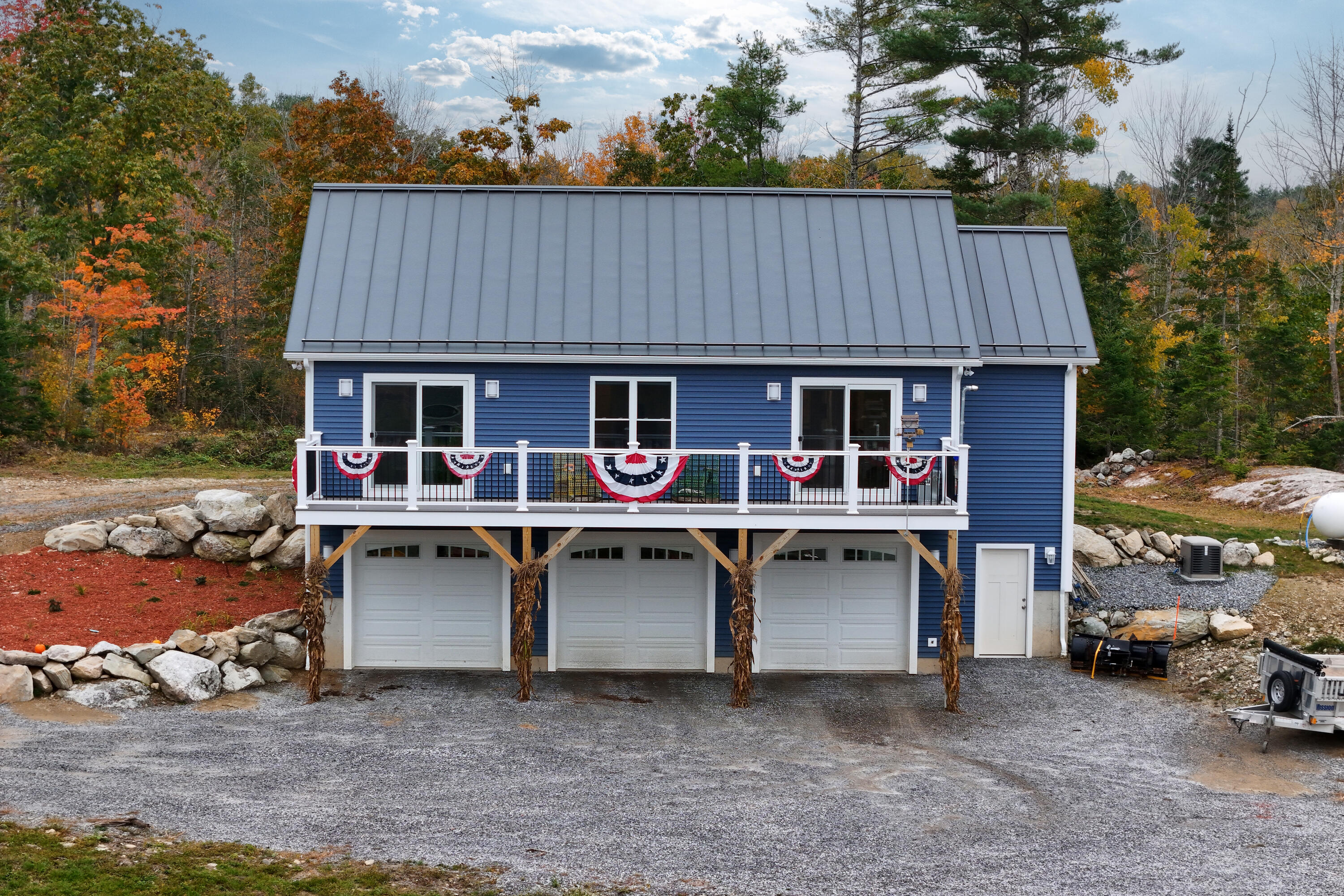 532 Reef Road Waldoboro, ME 04572 - Photo 1 of 62 77-custom-532-reef-road