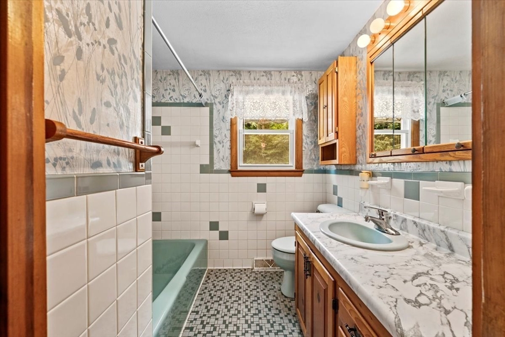88 Kennedy Road Stoughton, MA 02072 - Photo 23 of 38 Gallery Image 23