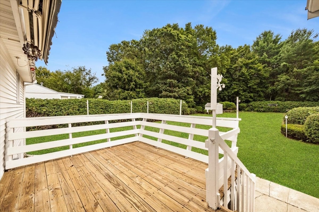 88 Kennedy Road Stoughton, MA 02072 - Photo 6 of 38 Gallery Image 6