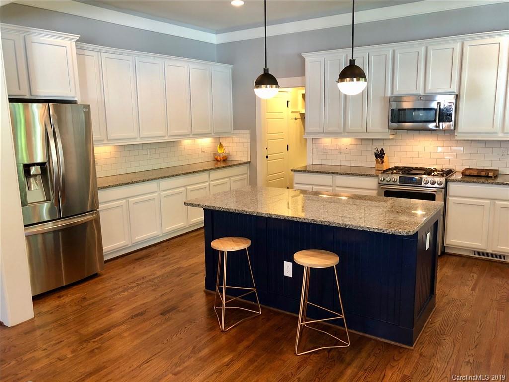 822 Elswick Court Fort Mill, SC 29708 - Photo 5 of 37
