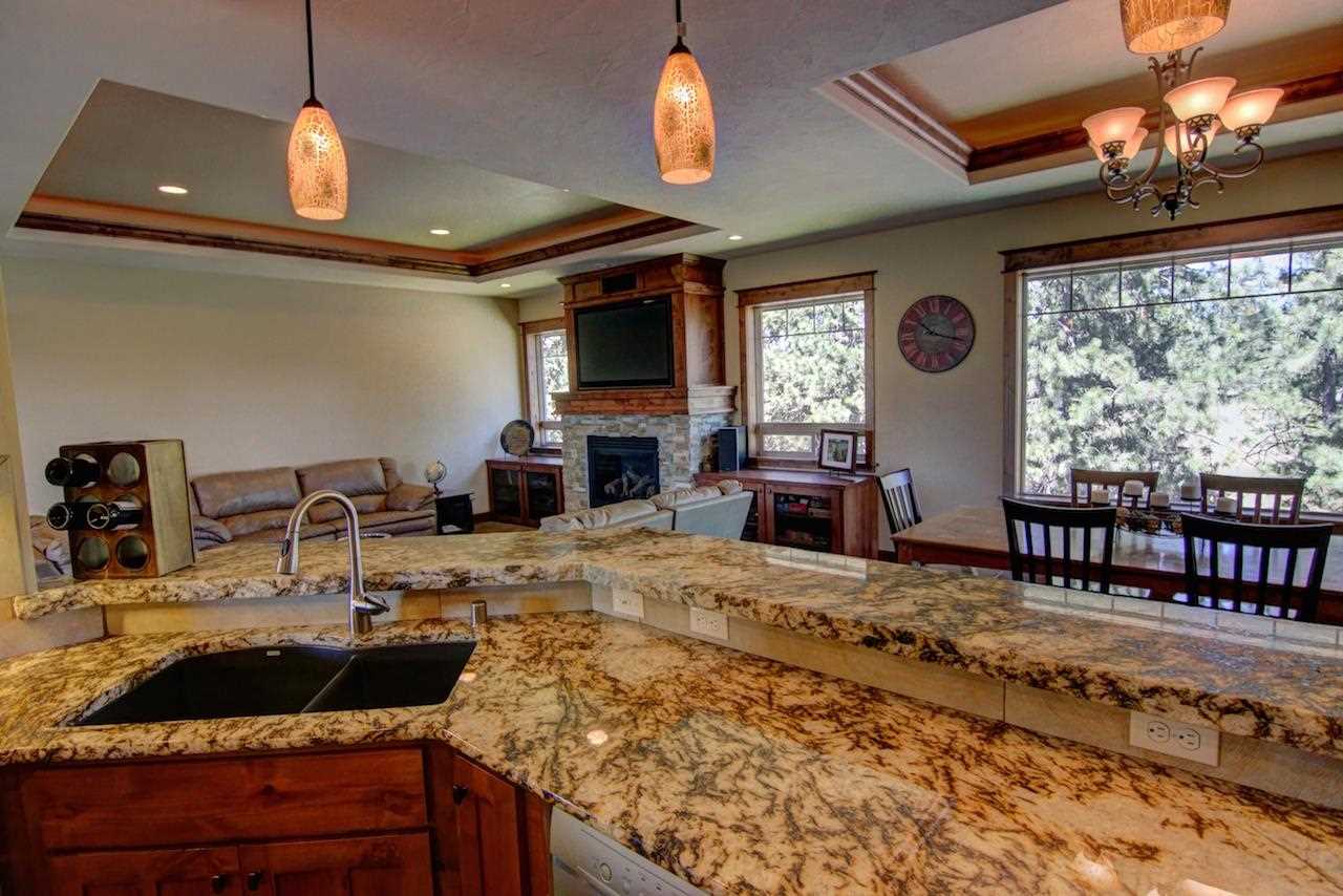 10409 North Alberta Road Spokane, WA 99208 - Photo 8 of 20