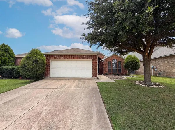 $296,000 | 1205 Kachina Lane, Fort Worth, TX 76052