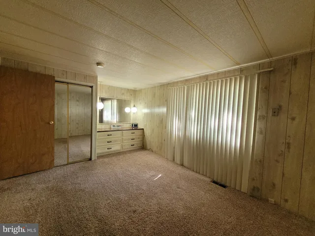 $149,000 | 34 Skyline Drive, Sicklerville, NJ 08081