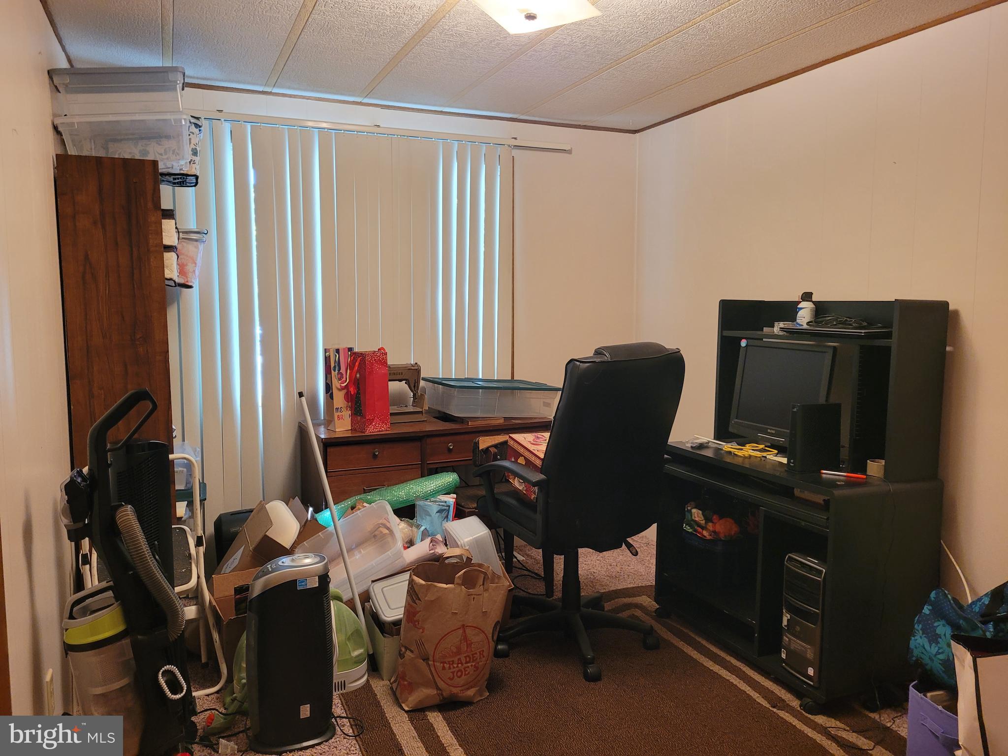 34 Skyline Drive Sicklerville, NJ 08081 - Photo 18 of 22 Middle Bedroom