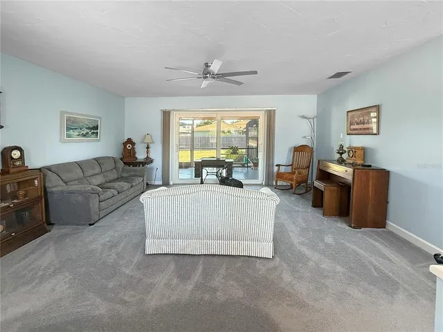 $515,000 | 2042 Country Meadows Place, Sarasota, FL 34235