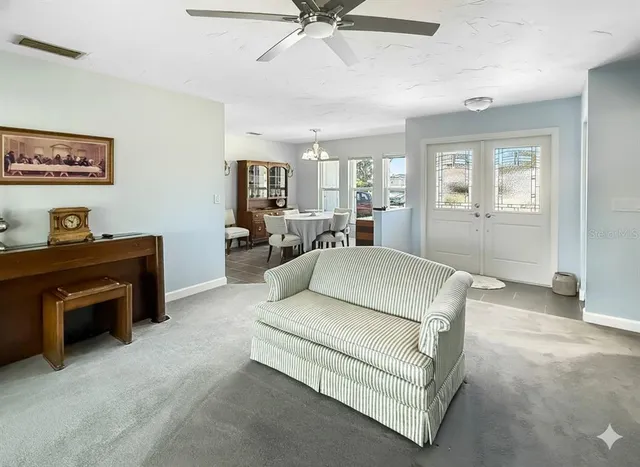 $515,000 | 2042 Country Meadows Place, Sarasota, FL 34235