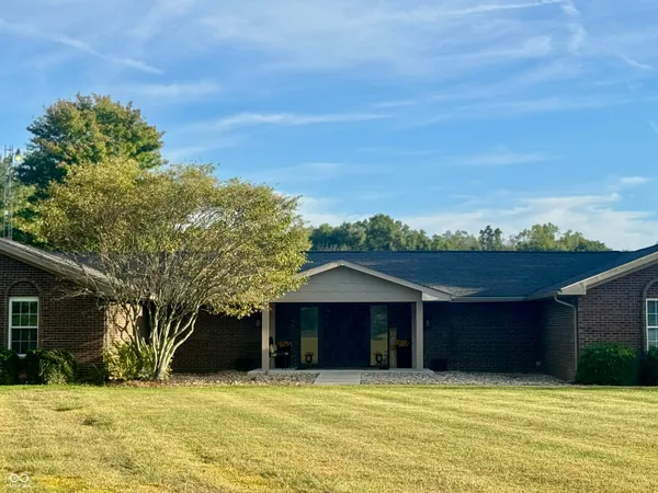 $669,900 | 4825 West County Road 500 North, North Vernon, IN 47265