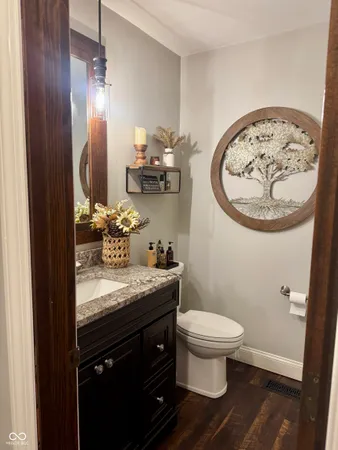$669,900 | 4825 West County Road 500 North, North Vernon, IN 47265