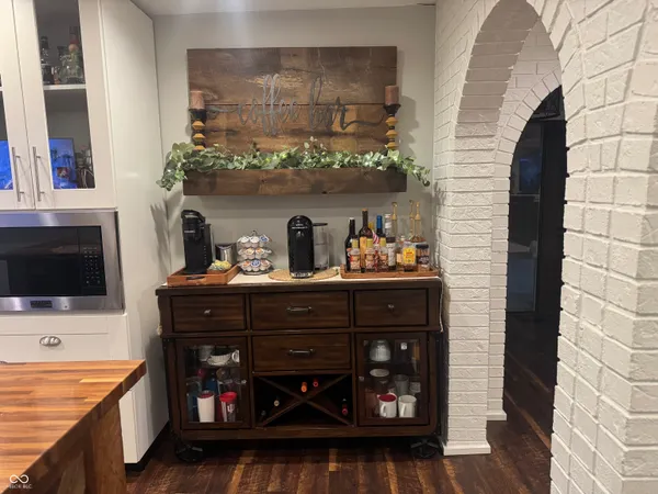 $669,900 | 4825 West County Road 500 North, North Vernon, IN 47265