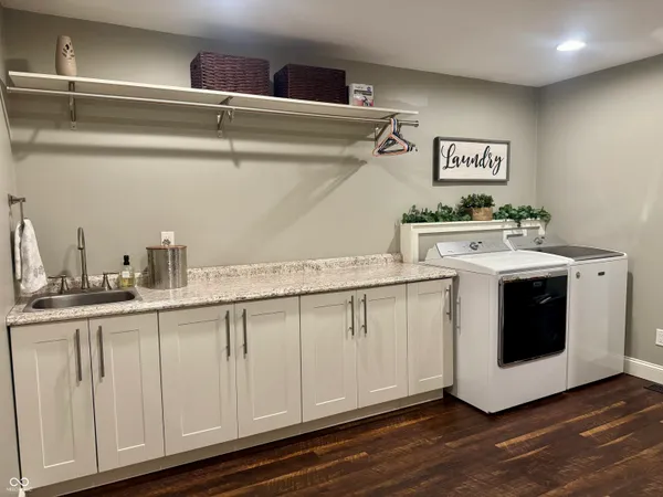 $669,900 | 4825 West County Road 500 North, North Vernon, IN 47265