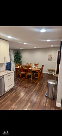 $669,900 | 4825 West County Road 500 North, North Vernon, IN 47265