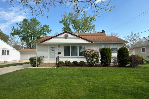 $449,900 | 3000 Starling Lane, Rolling Meadows, IL 60008