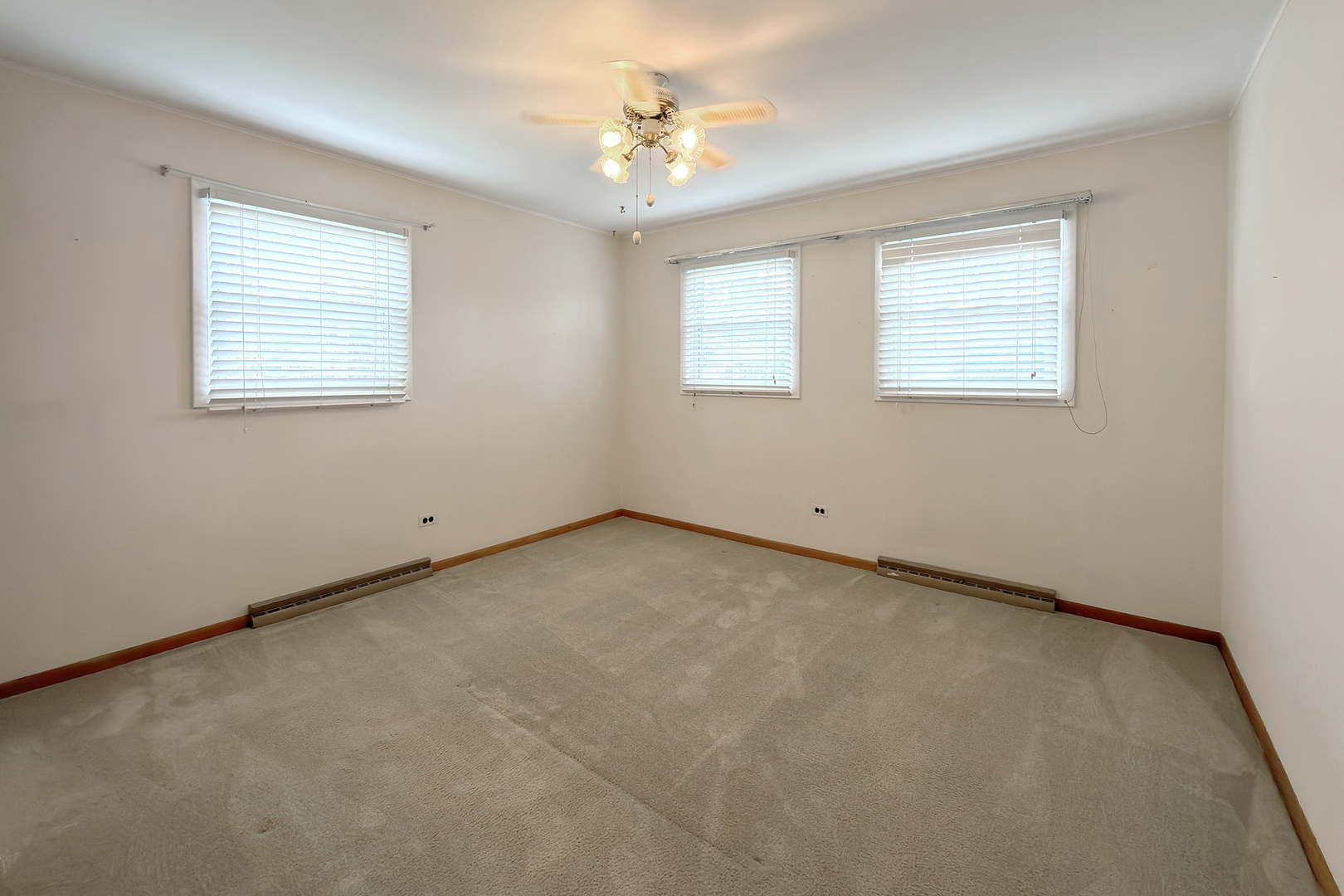 3000 Starling Lane Rolling Meadows, IL 60008 - Photo 11 of 24