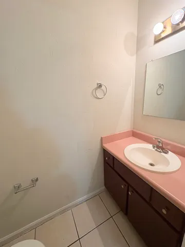 $1,095 | 1858 Sylvan Court, Tallahassee, FL 32303