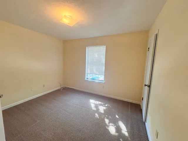 $1,095 | 1858 Sylvan Court, Tallahassee, FL 32303