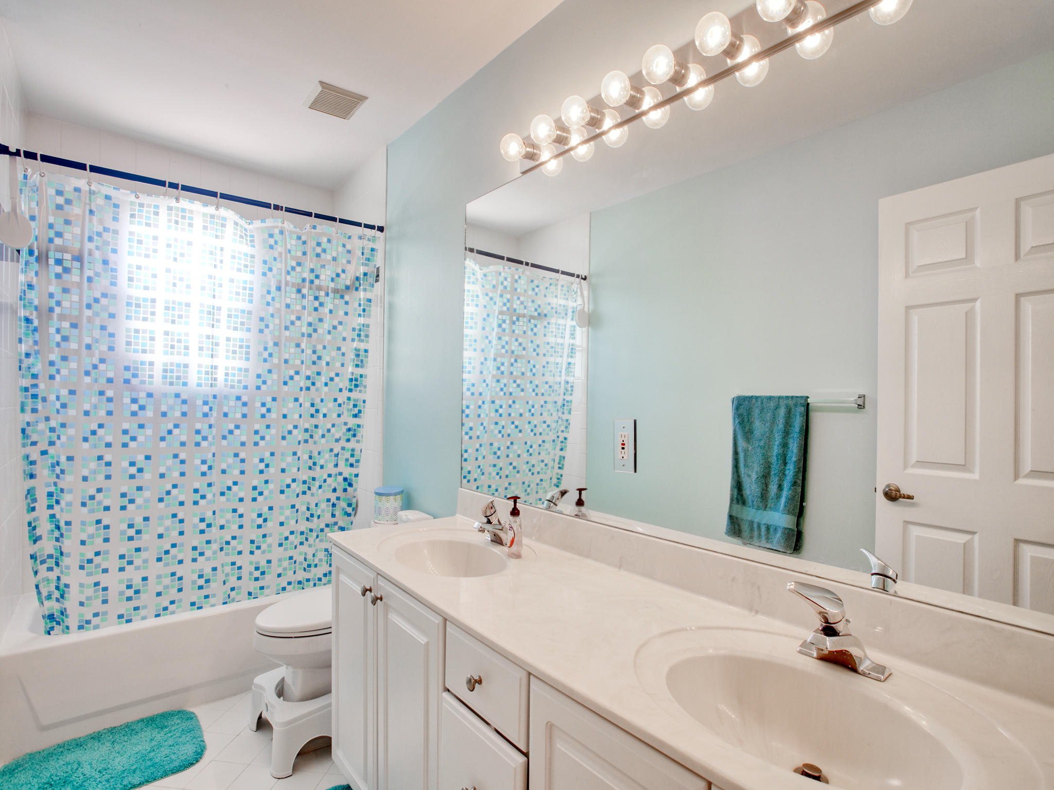 12757 Hyland Circle Boca Raton, FL 33428 - Photo 40 of 57 b37s