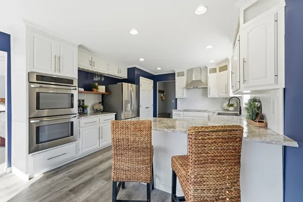$594,900 | 4537 West Black Oak Circle, Angola, IN 46703